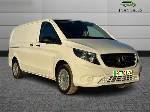 Mercedes-Benz eVito  114 e 41kWh Pure Auto FWD L2 5dr (LWB)