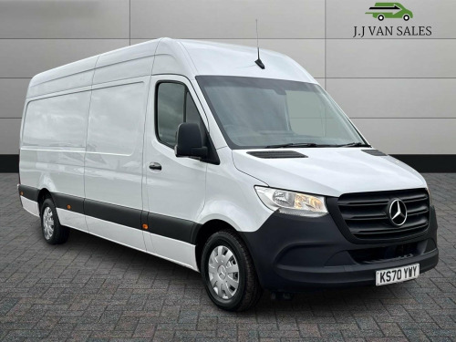 Mercedes-Benz Sprinter  2.0 315 CDI Progressive RWD L3 H2 Euro 6 (s/s) 5dr