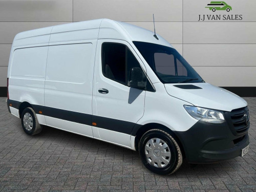 Mercedes-Benz Sprinter  2.0 315 CDI Progressive RWD L2 H2 Euro 6 (s/s) 5dr