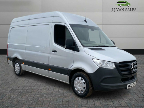 Mercedes-Benz Sprinter  2.0 315 CDI Premium RWD L2 H2 Euro 6 (s/s) 5dr