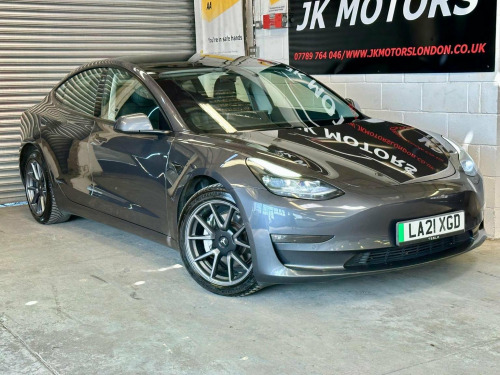 Tesla Model 3  (Dual Motor) Long Range Auto 4WDE 4dr