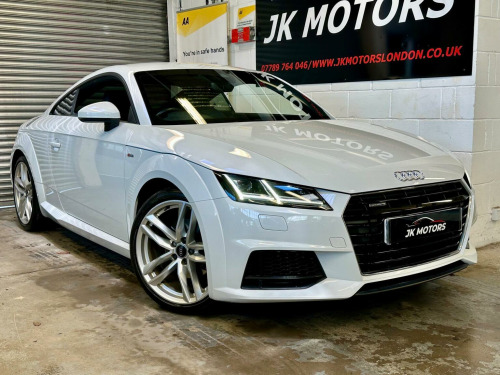 Audi TT  2.0 TFSI S line S Tronic quattro Euro 6 (s/s) 3dr 