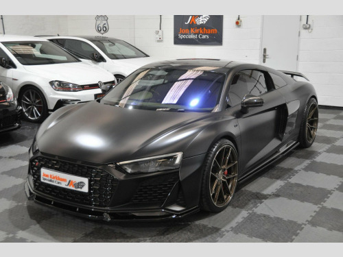 Audi R8  5.2 FSI V10 Performance Carbon Black S Tronic quattro Euro 6 (s/s) 2dr