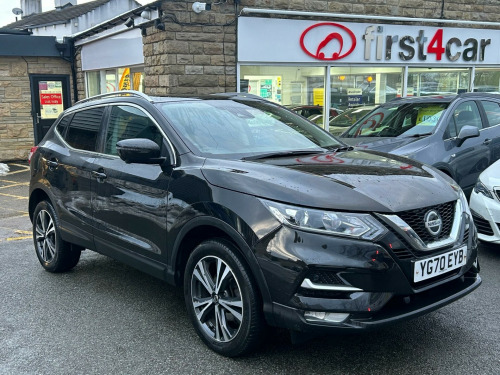 Nissan Qashqai  1.3 DIG-T N-Connecta Euro 6 (s/s) 5dr