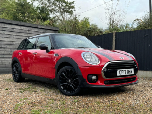 MINI Clubman  1.5 Cooper (Black Pack) Euro 6 (s/s) 6dr