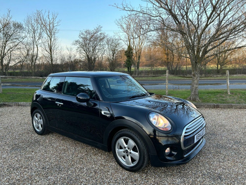 MINI Hatch  1.5 Cooper D Euro 6 (s/s) 3dr