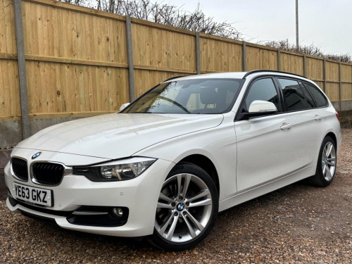 BMW 3 Series  2.0 320d Sport Touring Auto xDrive Euro 5 (s/s) 5dr