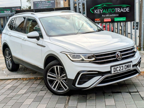 Volkswagen Tiguan  1.5 TSI Elegance 