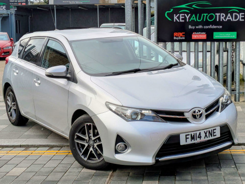 Toyota Auris  1.6 V-Matic Icon Plus