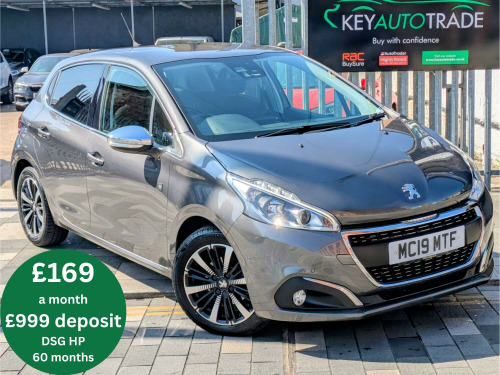 Peugeot 208  1.2 PureTech Tech Edition