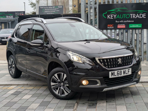 Peugeot 2008 Crossover  1.2 PureTech Allure 