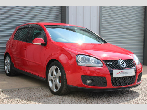 Volkswagen Golf  2.0 TFSi GTi DSG