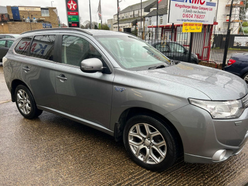 Mitsubishi Outlander  2.0h 12kWh GX4h CVT 4WD Euro 5 (s/s) 5dr