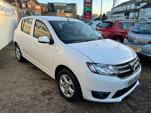 Dacia Sandero  0.9 TCe Laureate Euro 5 5dr