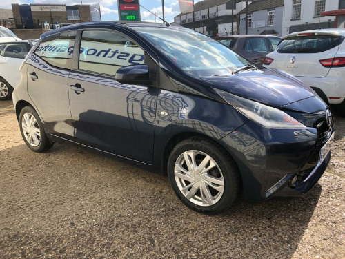 Toyota AYGO  1.0 VVT-i x-pression x-wave Euro 5 5dr Euro 5