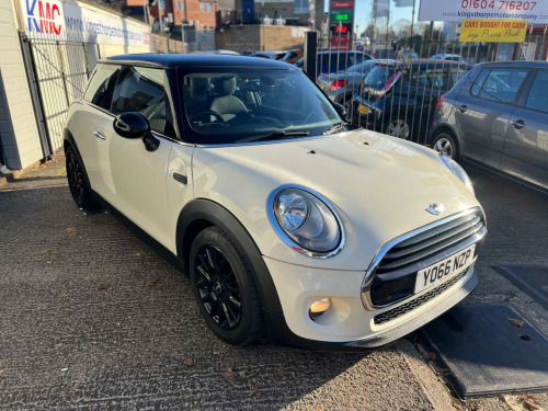 MINI Hatch  1.5 Cooper Auto Euro 6 (s/s) 3dr