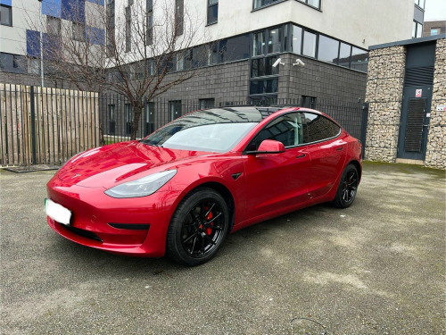 Tesla Model 3  (Dual Motor) Long Range Auto 4WDE 4dr