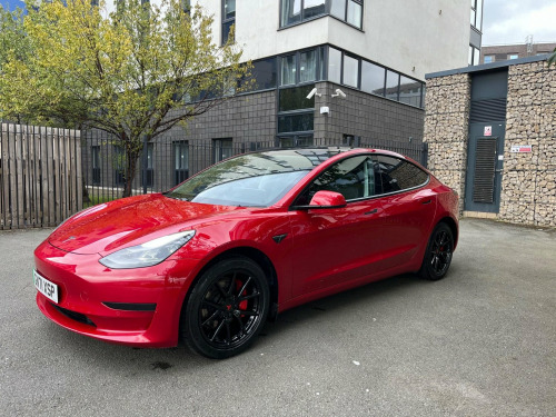 Tesla Model 3  Standard Range Plus Auto RWD 4dr