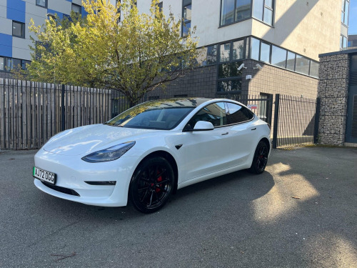 Tesla Model 3  (Dual Motor) Long Range Auto 4WDE 4dr