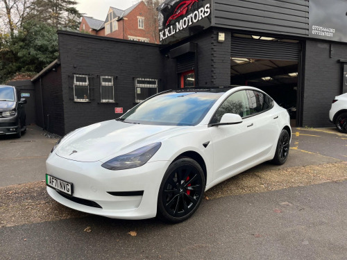 Tesla Model 3  Standard Range Plus Auto RWD 4dr