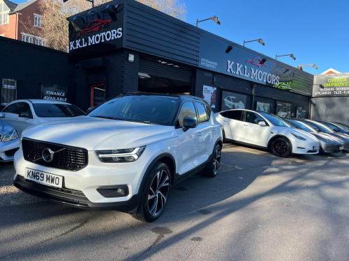 Volvo XC40  2.0 D3 R-Design Pro Auto Euro 6 (s/s) 5dr