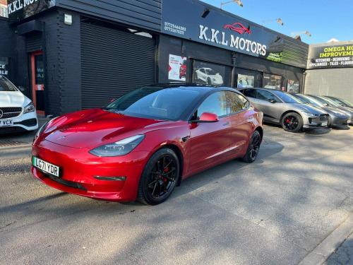 Tesla Model 3  (Dual Motor) Long Range Auto 4WDE 4dr