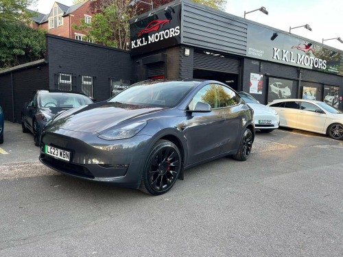 Tesla Model Y  (Dual Motor) Long Range Auto 4WDE 5dr