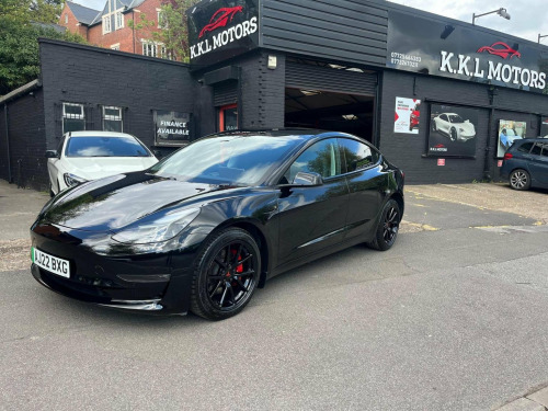 Tesla Model 3  (Dual Motor) Long Range Auto 4WDE 4dr