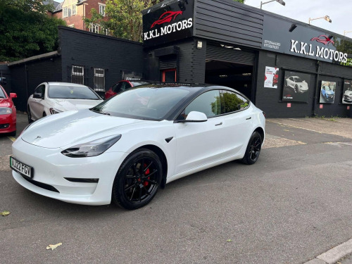 Tesla Model 3  (Dual Motor) Long Range Auto 4WDE 4dr