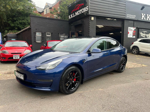 Tesla Model 3  (Dual Motor) Long Range Auto 4WDE 4dr