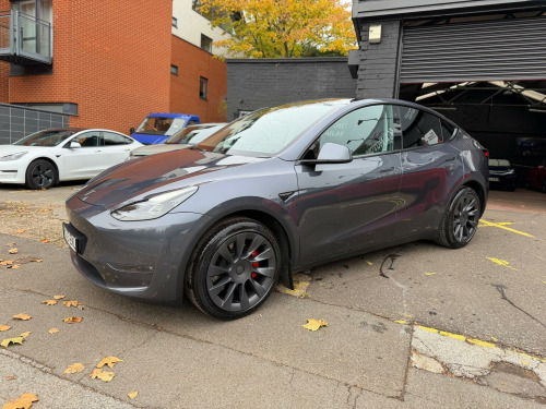 Tesla Model Y  (Dual Motor) Long Range Auto 4WDE 5dr