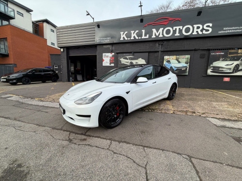 Tesla Model 3  Auto RWD 4dr 