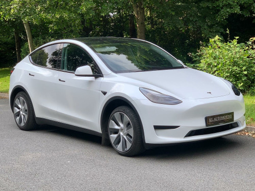 Tesla Model Y  (Dual Motor) Long Range Auto