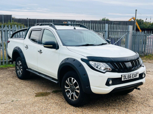 Mitsubishi L200  2.4 DI-D DC Barbarian 4WD Euro 6 4dr 