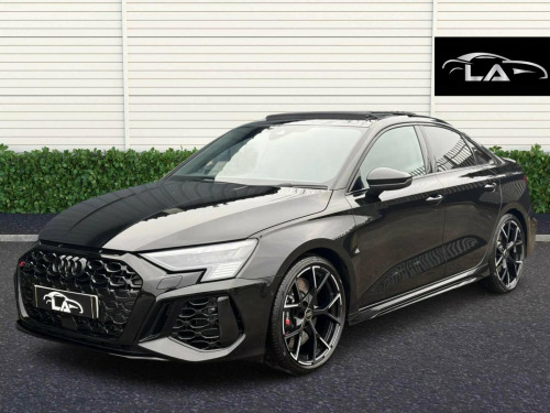 Audi RS3  2.5 TFSI Vorsprung S Tronic quattro Euro 6 (s/s) 4dr