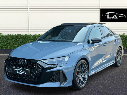 Audi RS3  2.5 TFSI Carbon Black S Tronic quattro Euro 6 (s/s) 4dr