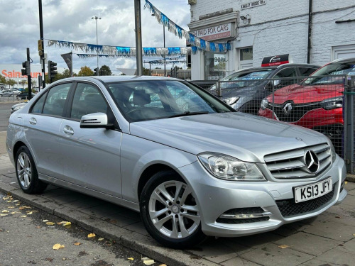 Mercedes-Benz C-Class C180 1.6 C180 BlueEfficiency Executive SE G-Tronic+ Euro 5 (s/s) 4dr