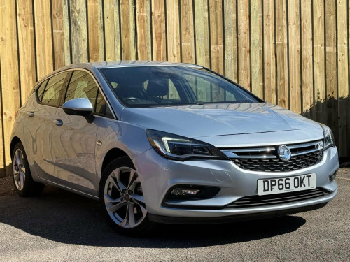 Vauxhall Astra  1.4i Turbo SRi Nav Auto Euro 6 (s/s) 5dr