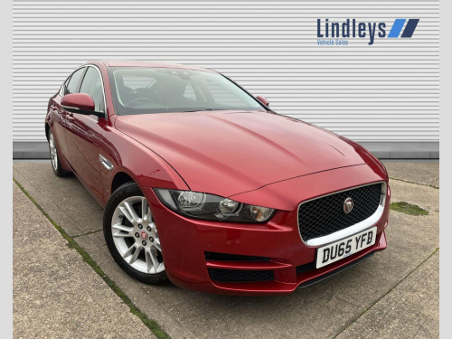 Jaguar XE  2.0d Prestige Auto Euro 6 (s/s) 4dr