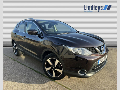 Nissan Qashqai  1.2 DIG-T N-Connecta 2WD Euro 6 (s/s) 5dr