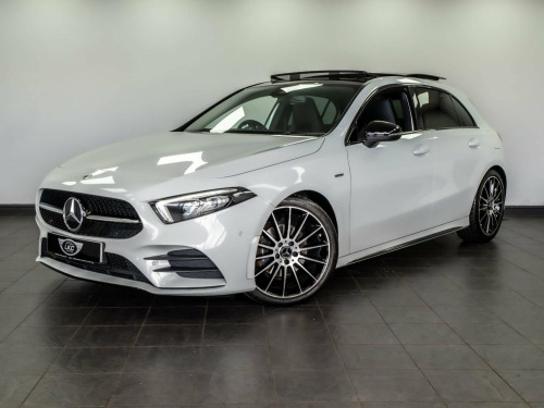 Mercedes-Benz A-Class  2.0 A200d Exclusive Edition 8G-DCT Euro 6 (s/s) 5dr