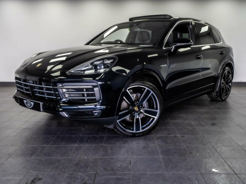 Porsche Cayenne  3.0 V6 E-Hybrid 14.1kWh TiptronicS 4WD Euro 6 (s/s) 5dr (3.6kW Charger)