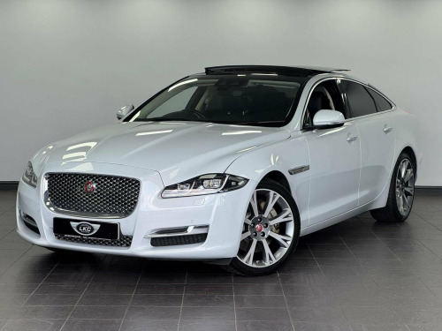 Jaguar XJ  3.0d V6 Portfolio Auto Euro 6 (s/s) 4dr