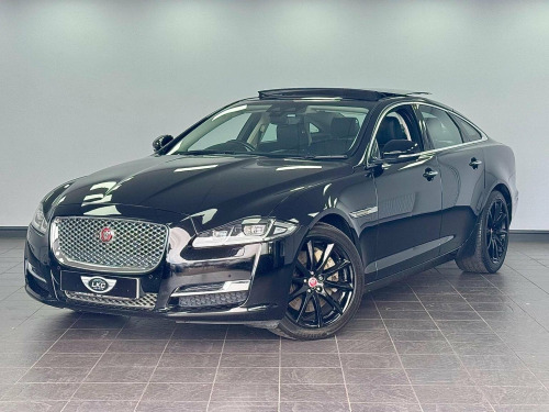 Jaguar XJ  3.0d V6 Luxury Auto Euro 6 (s/s) 4dr