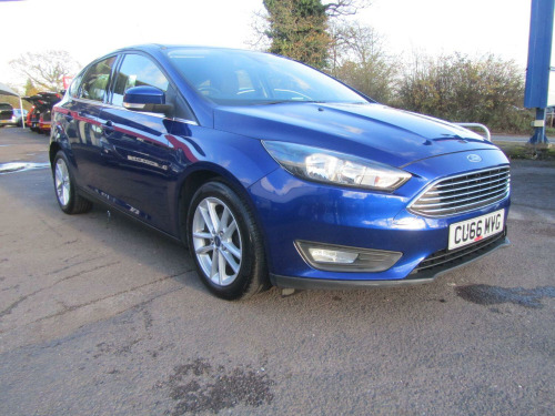 Ford Focus  1.0 T EcoBoost Zetec