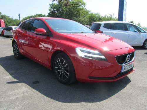 Volvo V40 2.0 Momentum T2