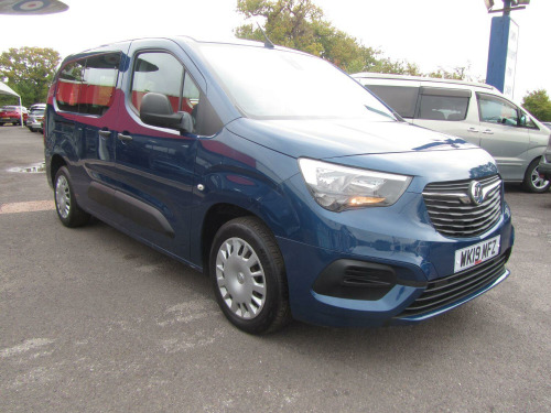 Vauxhall Combo  1.2 Turbo Design