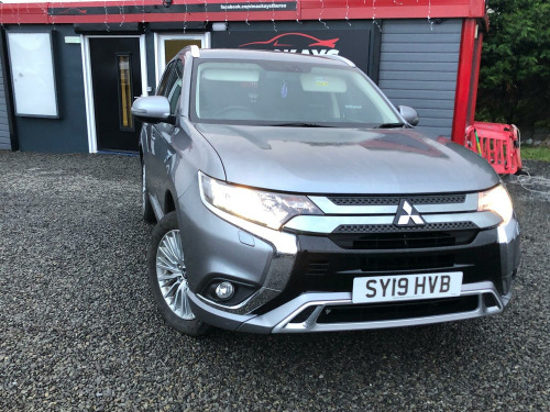 Mitsubishi Outlander  2.4 h TwinMotor 13.8kWh Juro