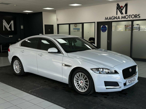 Jaguar XF  2.0d Prestige Auto Euro 6 (s/s) 4dr