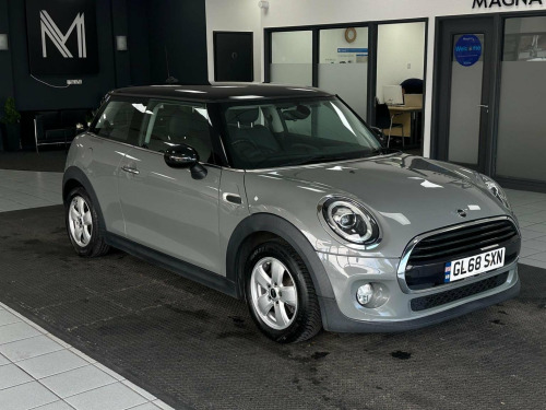 MINI Hatch  1.5 Cooper Classic Euro 6 (s/s) 3dr